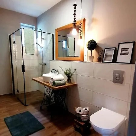Apartman Anikó Apartman *