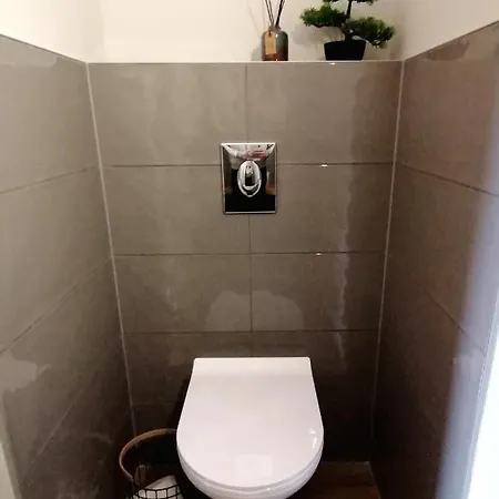 Appartamento Aniko Apartman