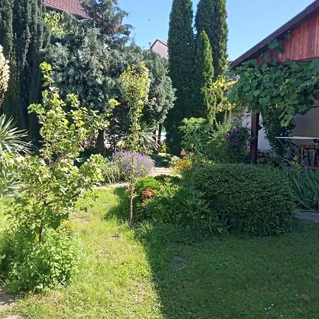 Aniko Apartman * Keszthely